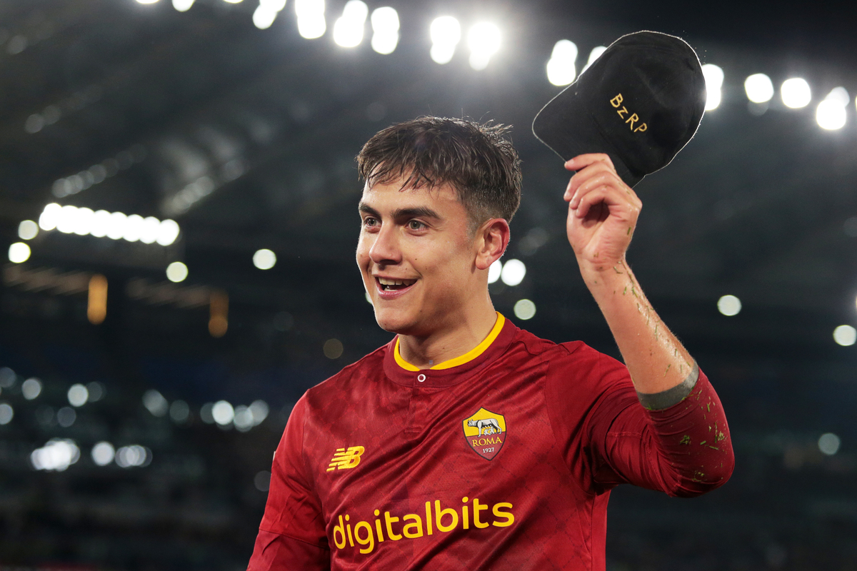 Paulo Dybala discussed his future, how Roma convinced him to join, and his relationship with José Mourinho in an interview.