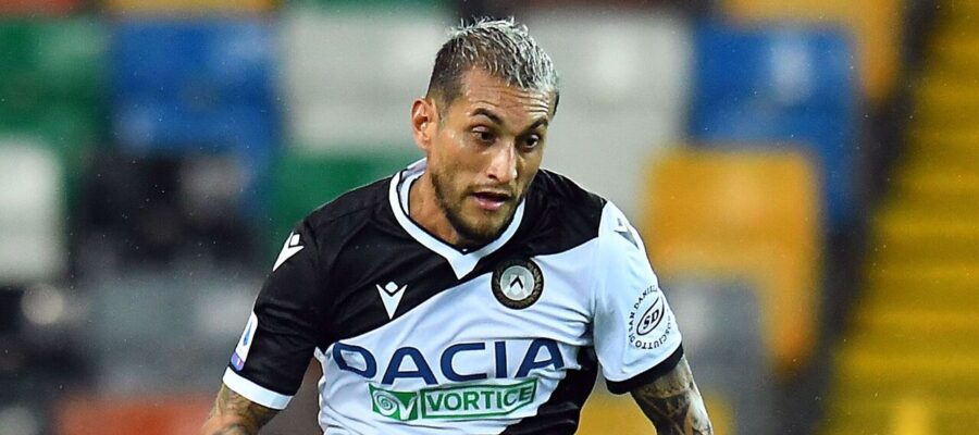 Davide Frattesi might not be the only addition to the Inter midfield, as the club is interested in Roberto Pereyra as well.