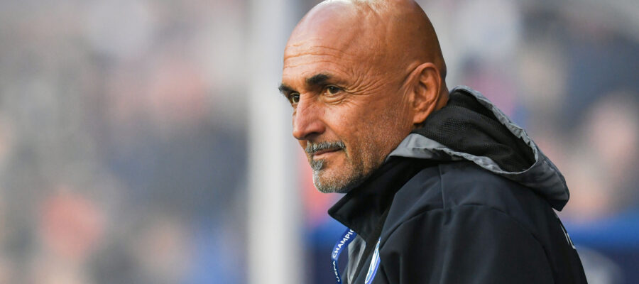 Luciano Spalletti rallied the Napoli fans while interrupting the presentation of goalie Pierluigi Gollini. "We do everything for the club and the city."