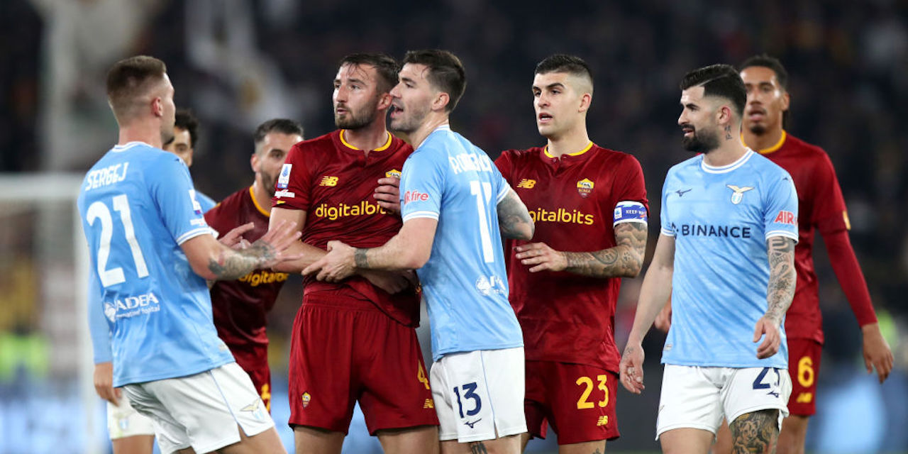 Roma suffered a setback in the Derby, as Lazio pulled away from them in the standings. They remain close to the top four thanks to Inter and Milan’s skids.