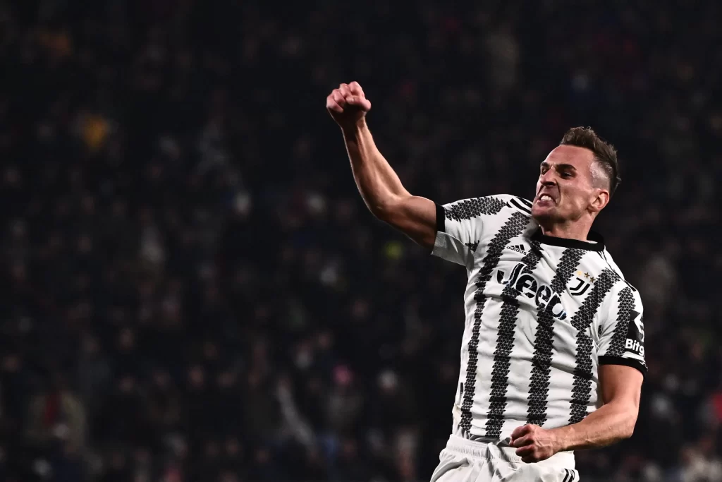 Arkadiusz Milik will return in the first game after the international break after a month on the shelf. Juventus seem to have made up their mind.