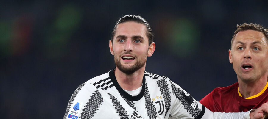 Adrien Rabiot officially prolonged his contract with Juventus Tuesday night following an attempt to lure him away by Manchester United.