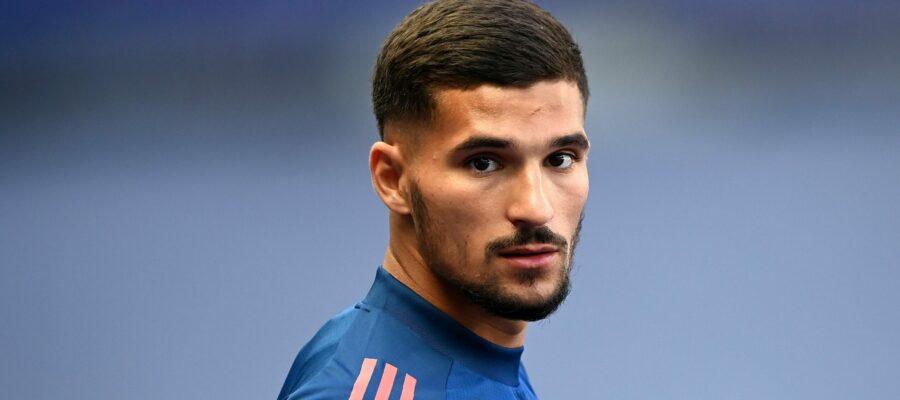 Roma stepped up their efforts to sign Houssem Aouar as he was in town to take the medicals earlier this week The Lyon star is on an expiring contract.