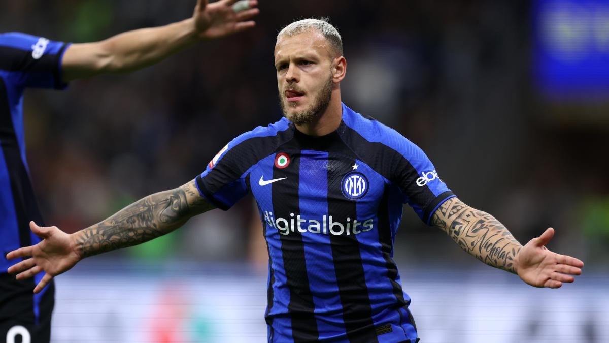 Dimarco is expected to be rewarded by the Nerazzurri, but not only for his loyalty. His performances have also drawn the attention of the Inter management.