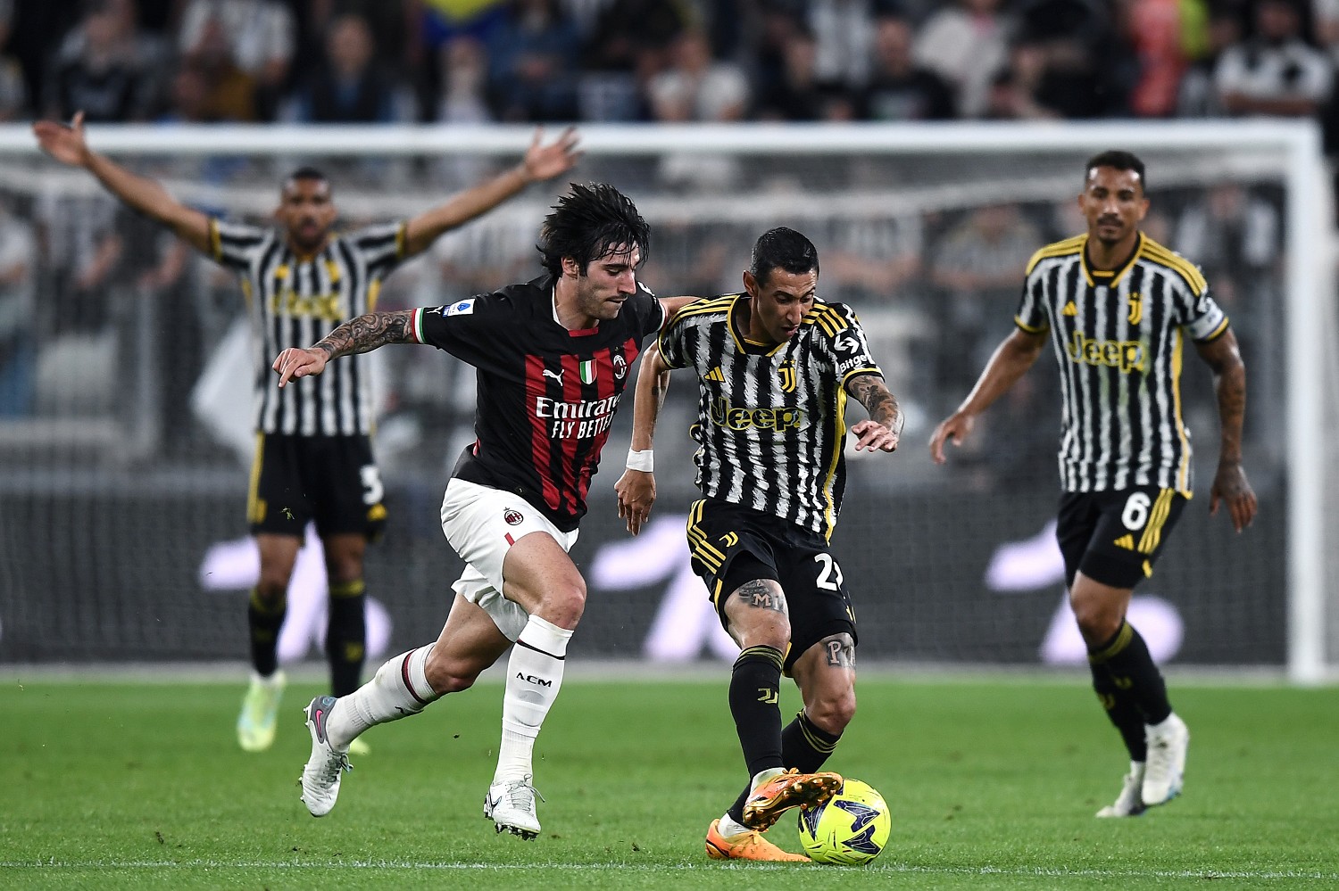 Here are our player ratings for Juventus who extended their calamitous week with a 0-1 defeat to Milan at the Allianz Stadium