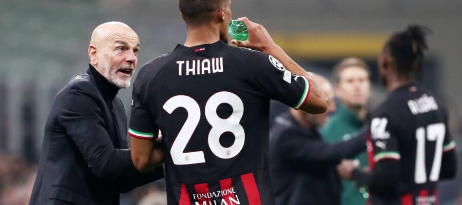 Junior Messias rescued a late point for Milan as his 93-minute free kick set the score at 1-1 after David Okereke had opened the scoring for Cremonese