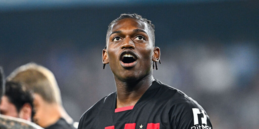 Milan and Rafael Leao are poised to sign on the dotted lines on a new contract with just a slight delay compared to the latest rumors.