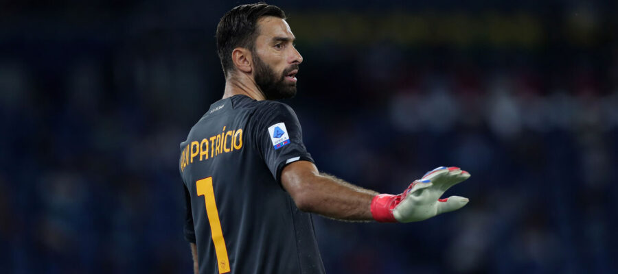 Rui Patricio hasn’t been spotless during his time with Roma, but the club isn’t actively looking for a new goalkeeper, despite some rumors.
