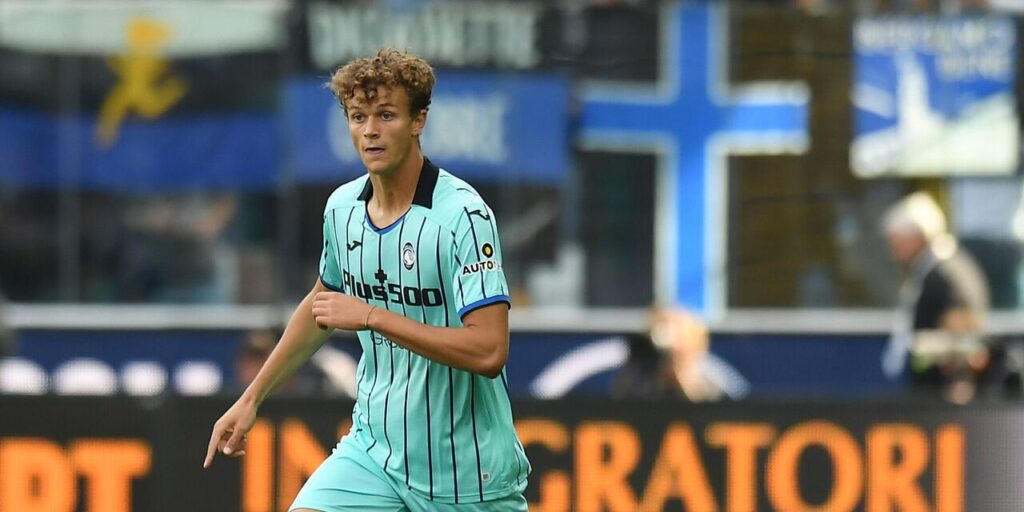 Giorgio Scalvini will be highly coveted come next summer, but the budding defender isn’t concerned with the rumors, as he's committed to Atalanta.