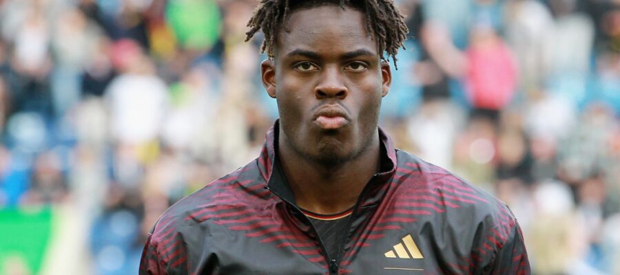 Inter have officially ushered in their newest defender Yann Bisseck. The German talent underwent the medical tests and put pen to paper Wednesday.