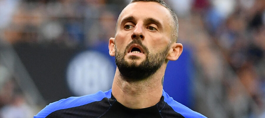 Inter and Al Nassr have reached agreement on a €23M fee for Marcelo Brozovic, but the player is buying time and upped his demands to move to Saudi Arabia.