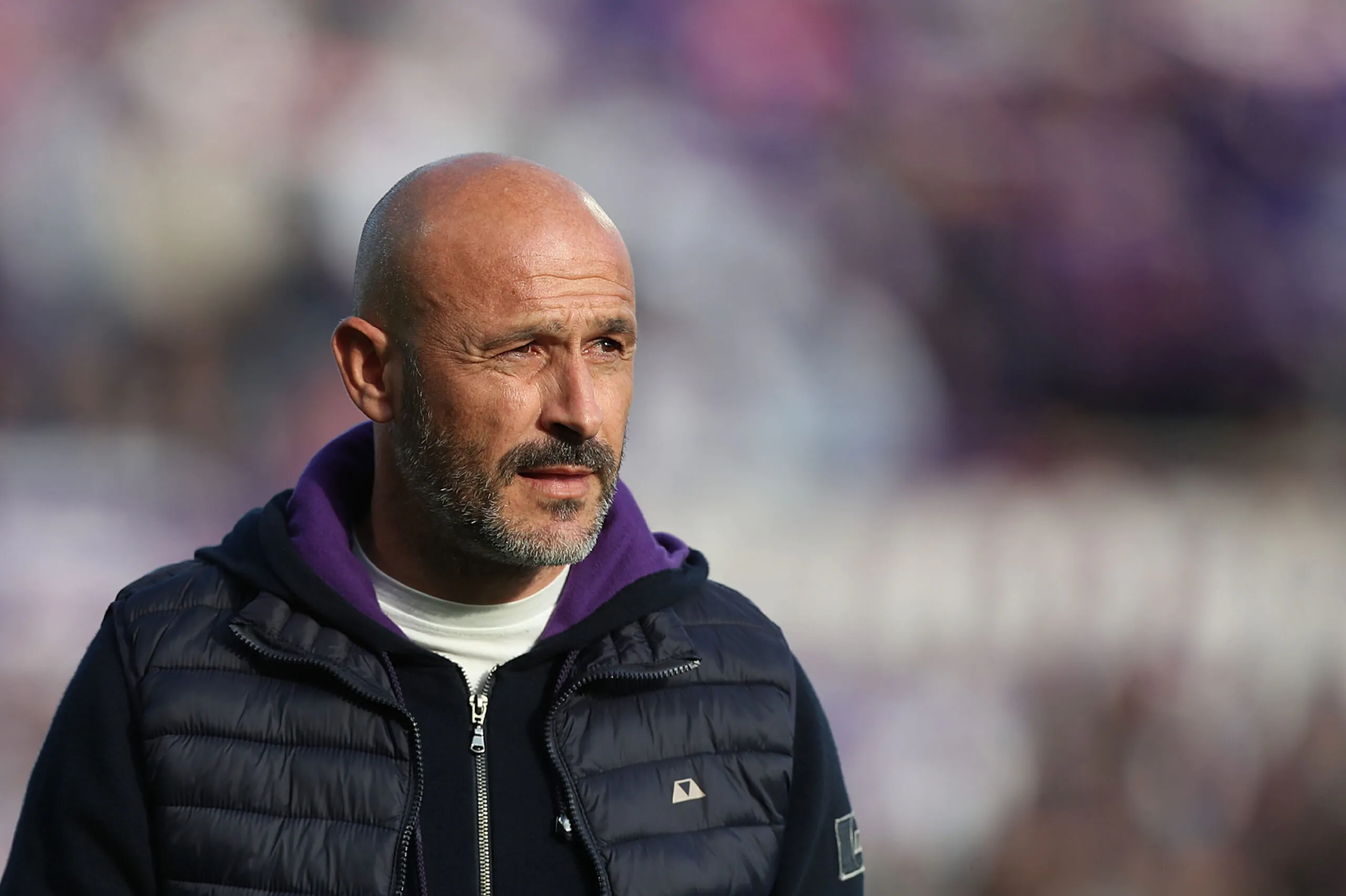Milan, Italy. 01st May, 2022. Vincenzo Italiano , head coach of Afc  Fiorentina looks on during the Serie A match between Ac Milan and Acf  Fiorentina at Stadio Giuseppe Meazza on May,1