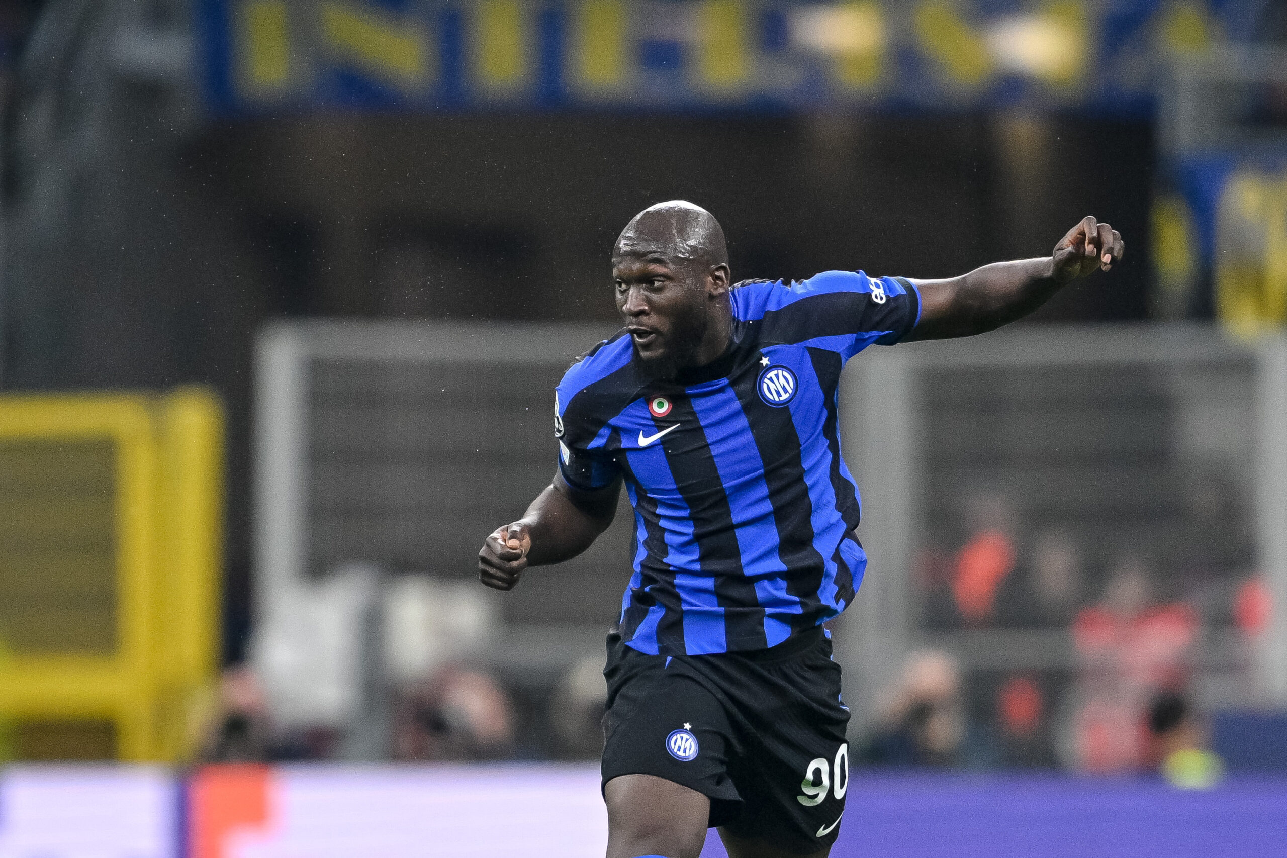 The collision course between Inter and Roma is a month away, but the Nerazzurri faithful are making preparations for the return of Romelu Lukaku.