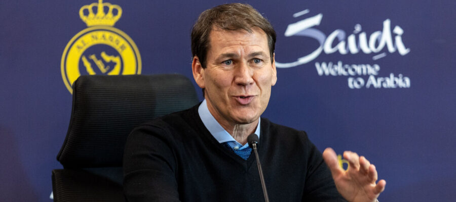 Rudi Garcia agreed to a two-year contract with an option with Napoli and will earn €3M per season. Aurelio De Laurentiis didn't want to wait any longer.