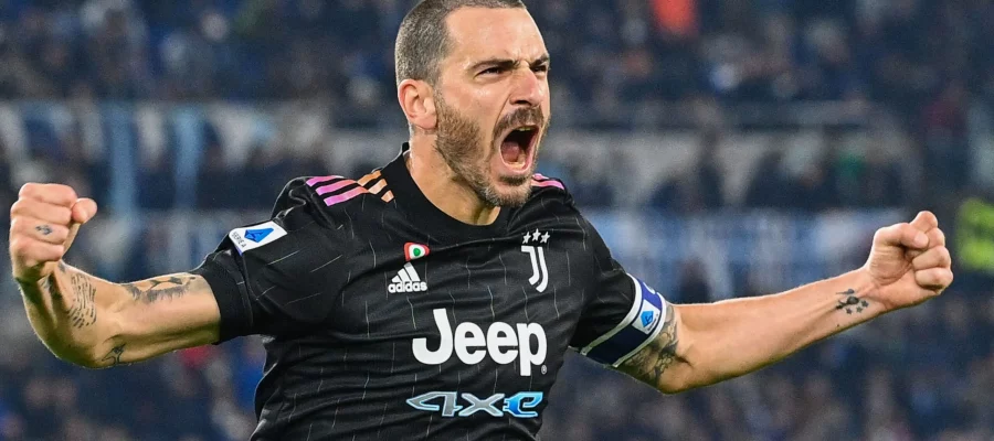 Leonardo Bonucci is bound to leave Juventus, as the management communicated to him that he’s no longer part of the technical plans.