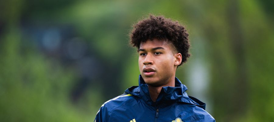 Napoli have earmarked Johan Bakayoko and Jens Cajuste to plug a pair of holes. They’ll have to sign a new winger once Hirving Lozano departs.