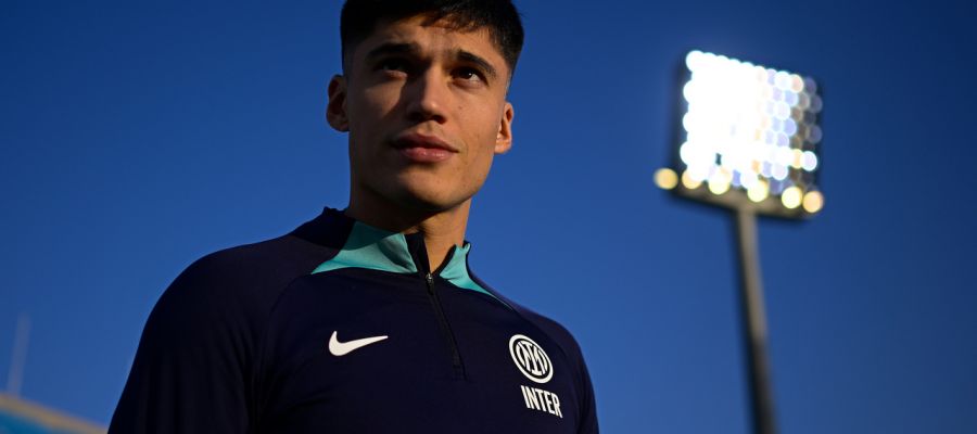 After signing Thuram and Arnautovic, Inter could bring in a third new striker this summer, but everything hinges on the future of Joaquin Correa.