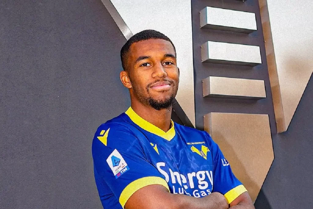 Hien is contracted to Verona until 2026, taking advantage of which the Venetians have increased their asking price by €5M as the window comes to a close.
