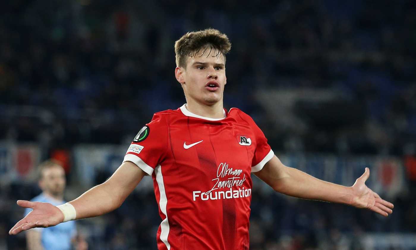 Lazio are close to acquiring Milos Kerkez from AZ Alkmaar, although some work remains to be done in the talks between clubs for the transfer to materialize.