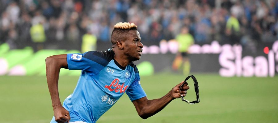 Napoli president Aurelio De Laurentiis dished on Victor Osimhen during an event aboard a cruise ship. He reiterated that he expects the start to stay.