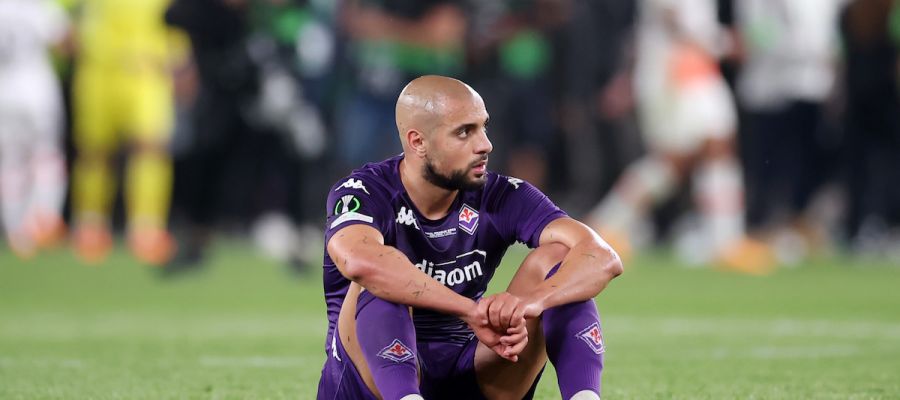 Amrabat is ready to leave Fiorentina, with United still the favorites to sign him on an outright deal. However, a temporary loan looks seemingly realistic.