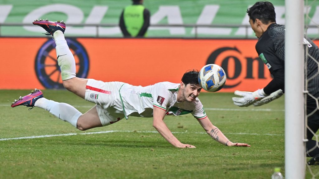 Sardar Azmoun is virtually a new Roma player. He touched down in Italy Thursday night and is handling the formalities ahead of the signature.