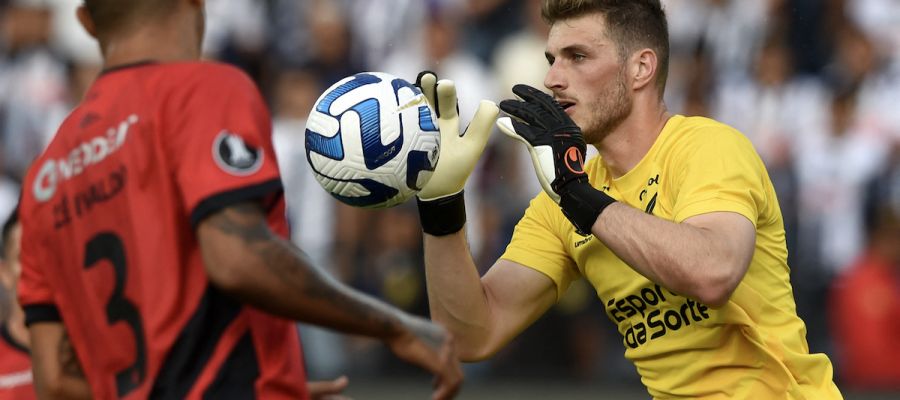 Inter wish to conclude the acquisition of Yann Sommer before the weekend, but, in the meantime, they have been proposed an alternative, Bento.