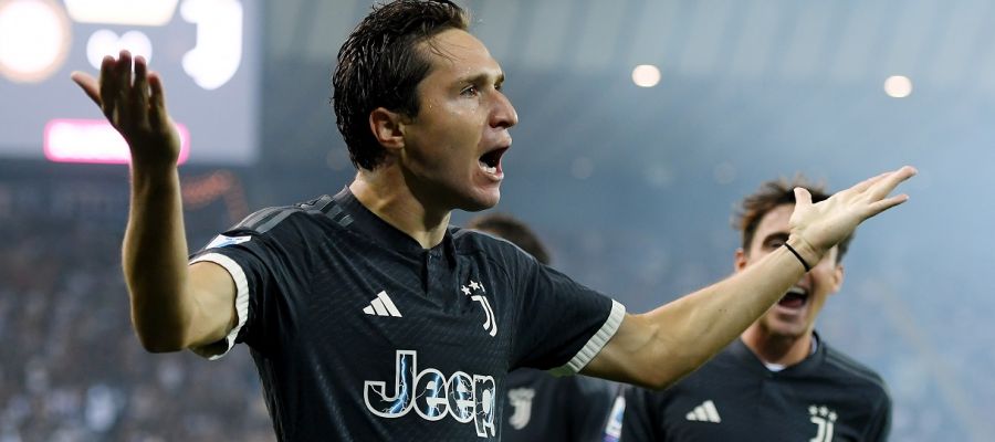 Federico Chiesa has returned to form this season, adapting to his new role, and Juventus have scheduled talks to extend his contract.