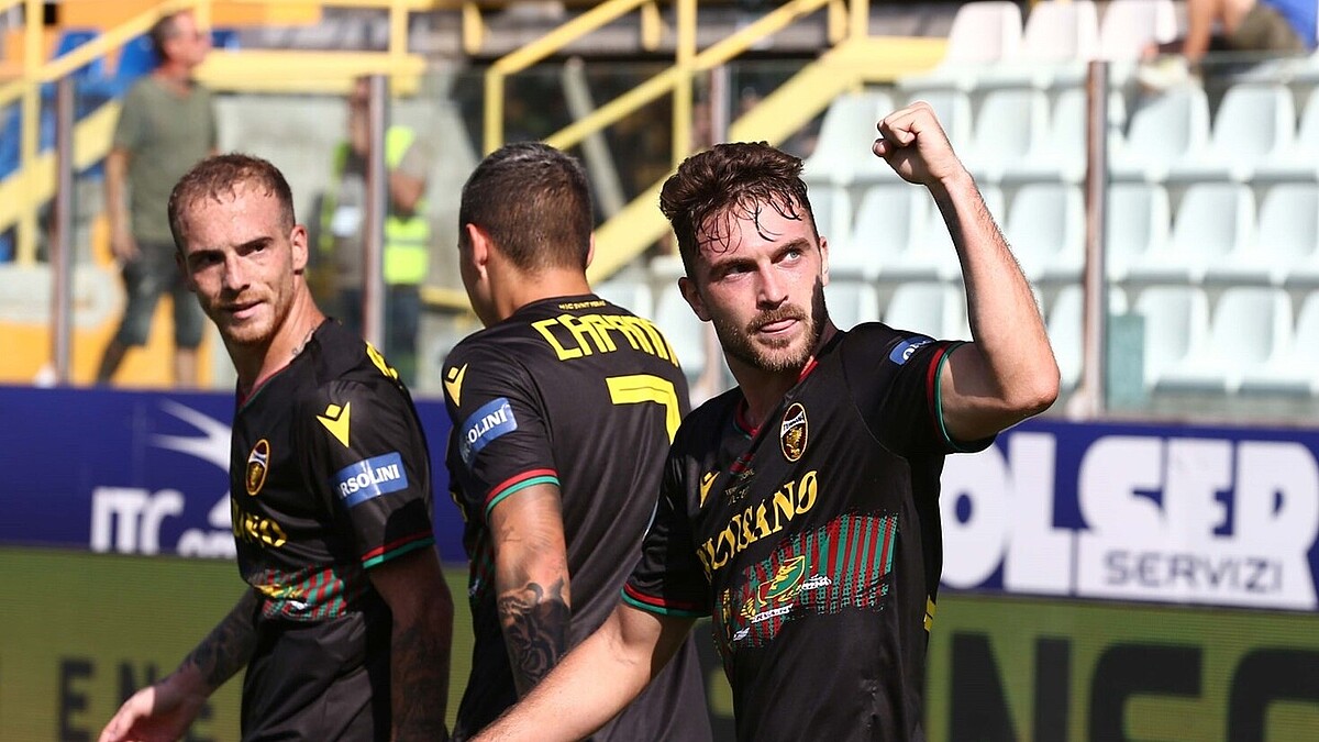 Ternana's Niccolò Corrado, who is an Inter academy product, has emerged on the radars of several top-flight Italian clubs, including Torino and Genoa.