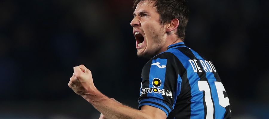 Milan aren’t done tweaking their midfield and laid eyes on Martin De Roon to fill in for the injured Ismael Bennacer and potentially replace Rade Krunic.