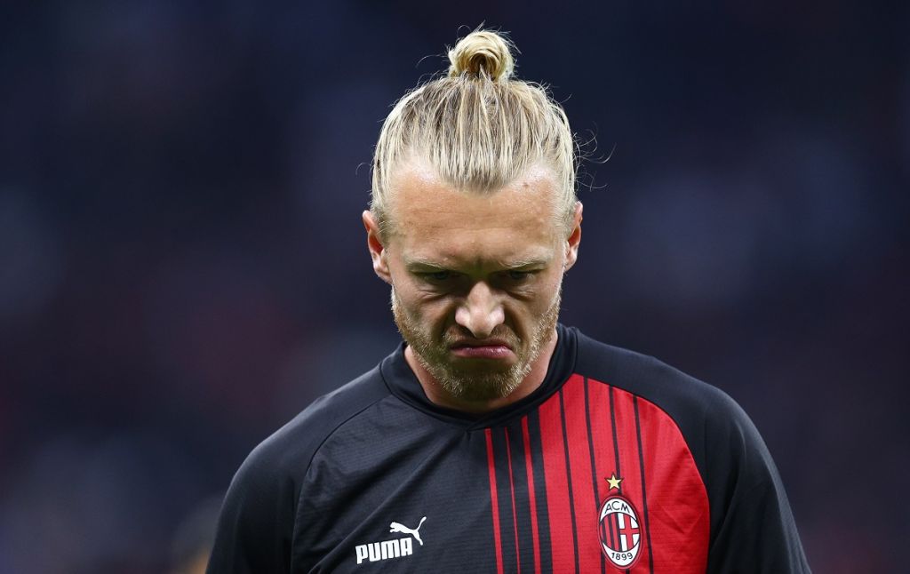 Genoa struggled mightily defensively in their Serie A return and are considering making a run at Simon Kjaer to bolster their rearguard.