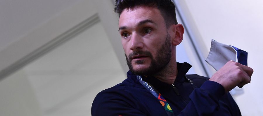 Lazio president Claudio Lotito and coach Maurizio Sarri don’t see eye-to-eye concerning the possible acquisitions of Hugo Lloris and Leonardo Bonucci.
