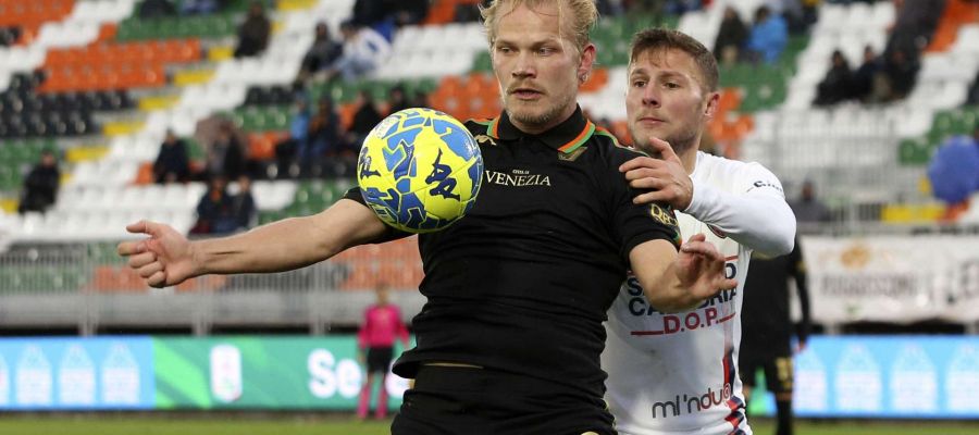 Pohjanpalo has a release clause of €3M, falling within the budget range for frontline reinforcements for Genoa. He has two years left on his contract.