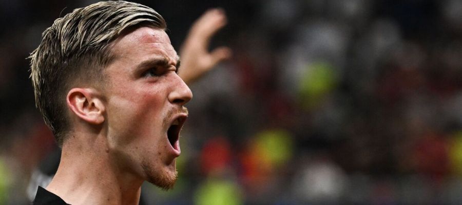 Alexis Saelemaekers is headed to Bologna, which successfully saw out the negotiation, and Milan wish to part ways with Divock Origi too by Friday.