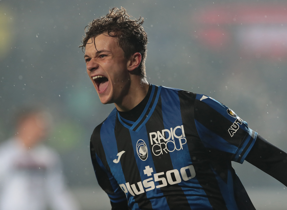 Inter are optimistic about Pavard but are also seeking fallbacks in case the deal didn’t happen and touched base with Atalanta for Scalvini.