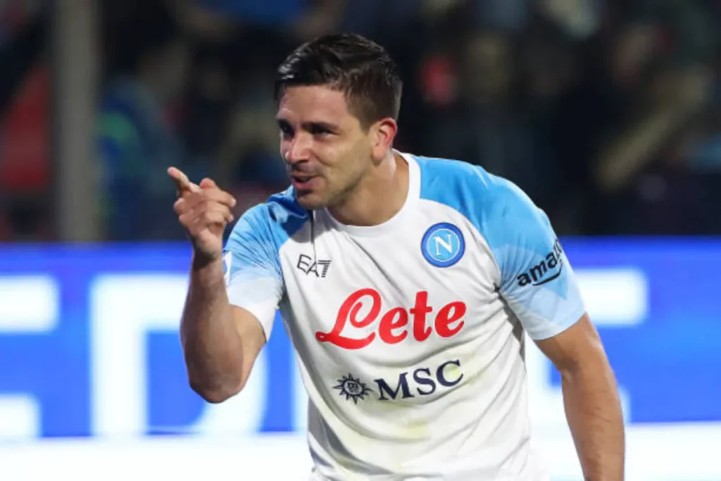 Napoli striker Giovanni Simeone is pleased with the recent win over Atalanta and alluded to a potential transfer to La Liga in the future in an interview.