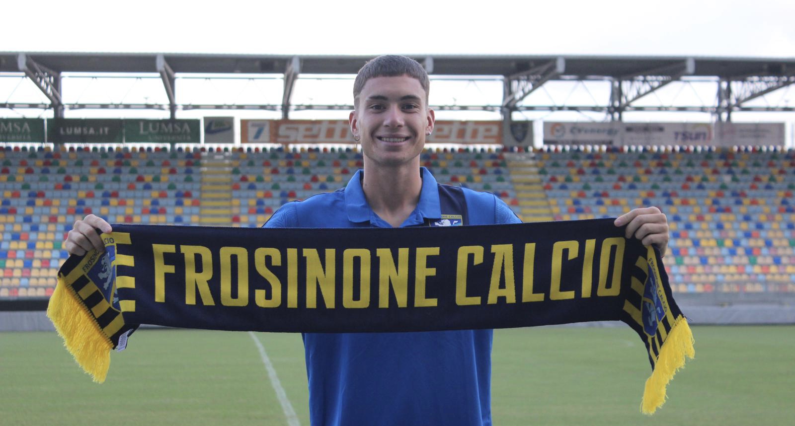 Matias Soulé has officially joined Frosinone on loan from Juventus Monday night, while Kaio Jorge will do the same shortly.
