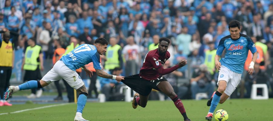 Things have turned sour for Dia, who will endure a pay cut after Salernitana director De Sanctis hit out at both the player and Wolves for their approach.