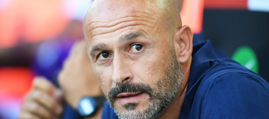 Italiano has shrugged away talk of missing out on the chance of representing Napoli. The Partenopei were linked heavily to the Fiorentina coach for a while.