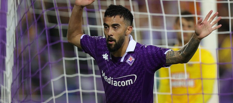 The acquisition of Albert Gudmundsson from Genoa hasn’t led to the immediate departure of Nico Gonzalez, who’s being chased by Juventus and Atalanta.