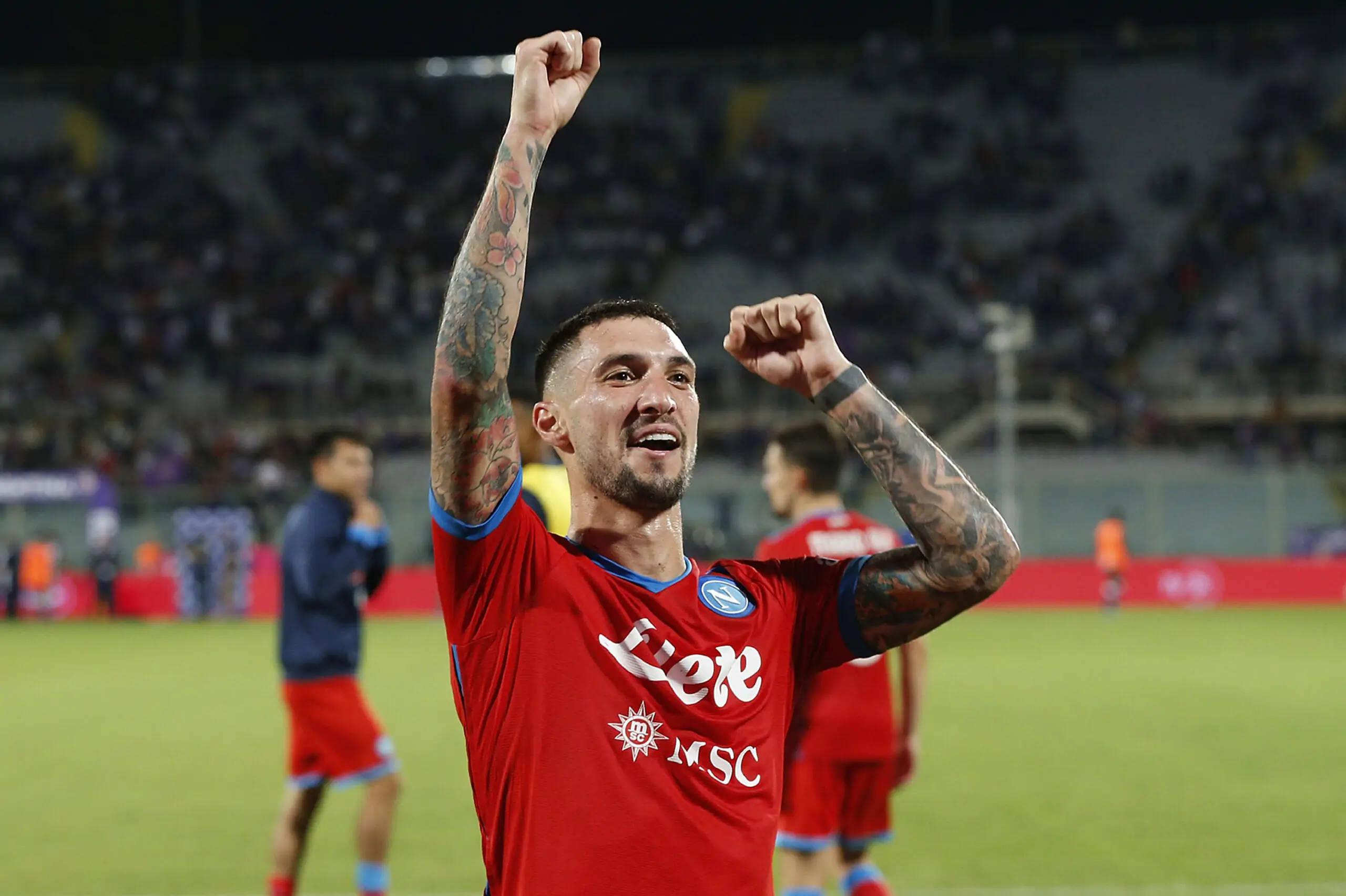 Italian agent Mario Giuffredi, who represents Di Lorenzo and Politano, has backed the latter to sign with Napoli for life, following the former's footsteps.