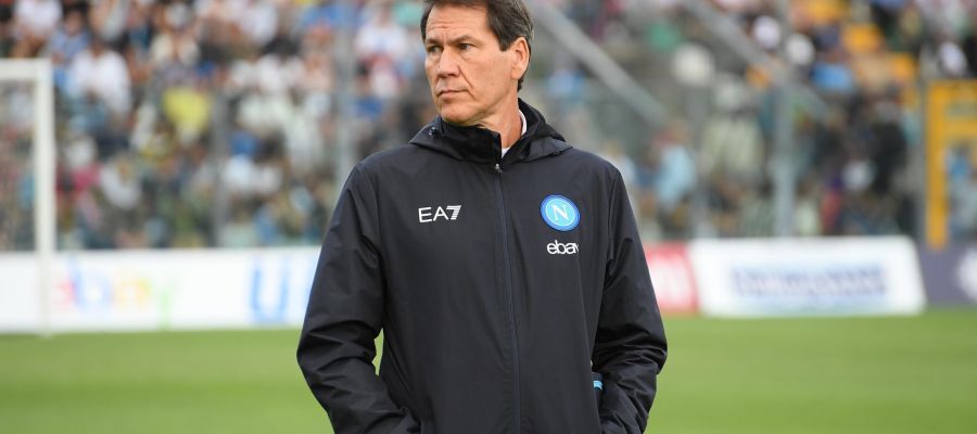 Napoli are in a pickle as Antonio Conte refused their offer to substitute for Rudi Garcia. They are leaning toward confirming Rudi Garcia.