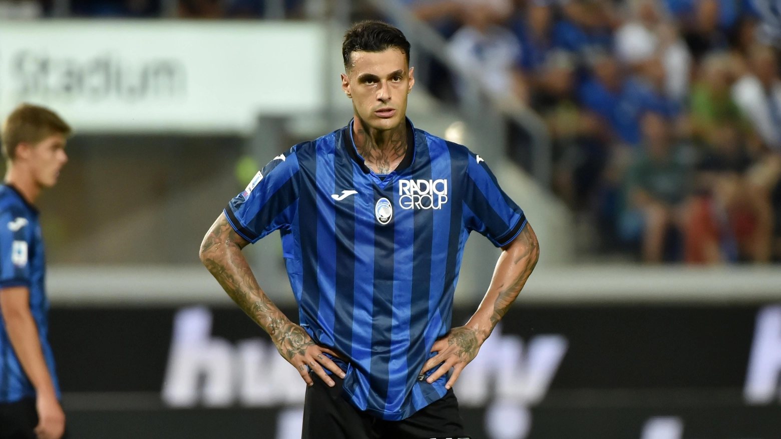 As feared, Gianluca Scamacca will have to skip a few games due to a thigh injury. The Atalanta marksman has been diagnosed with a first-degree lesion.