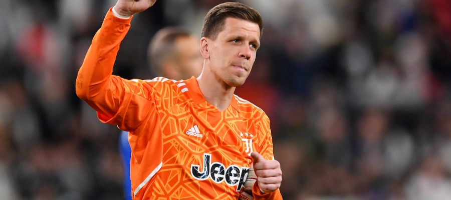 Juventus will attempt to reduce their payroll by lowering the wages of some of their veterans, and they could find fertile ground with Wojciech Szczesny.