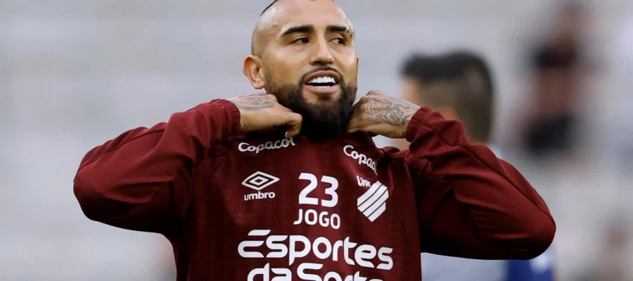Arturo Vidal wasn’t exactly entertained by the recent game between Milan and Newcastle United: "The worst match in UCL history."
