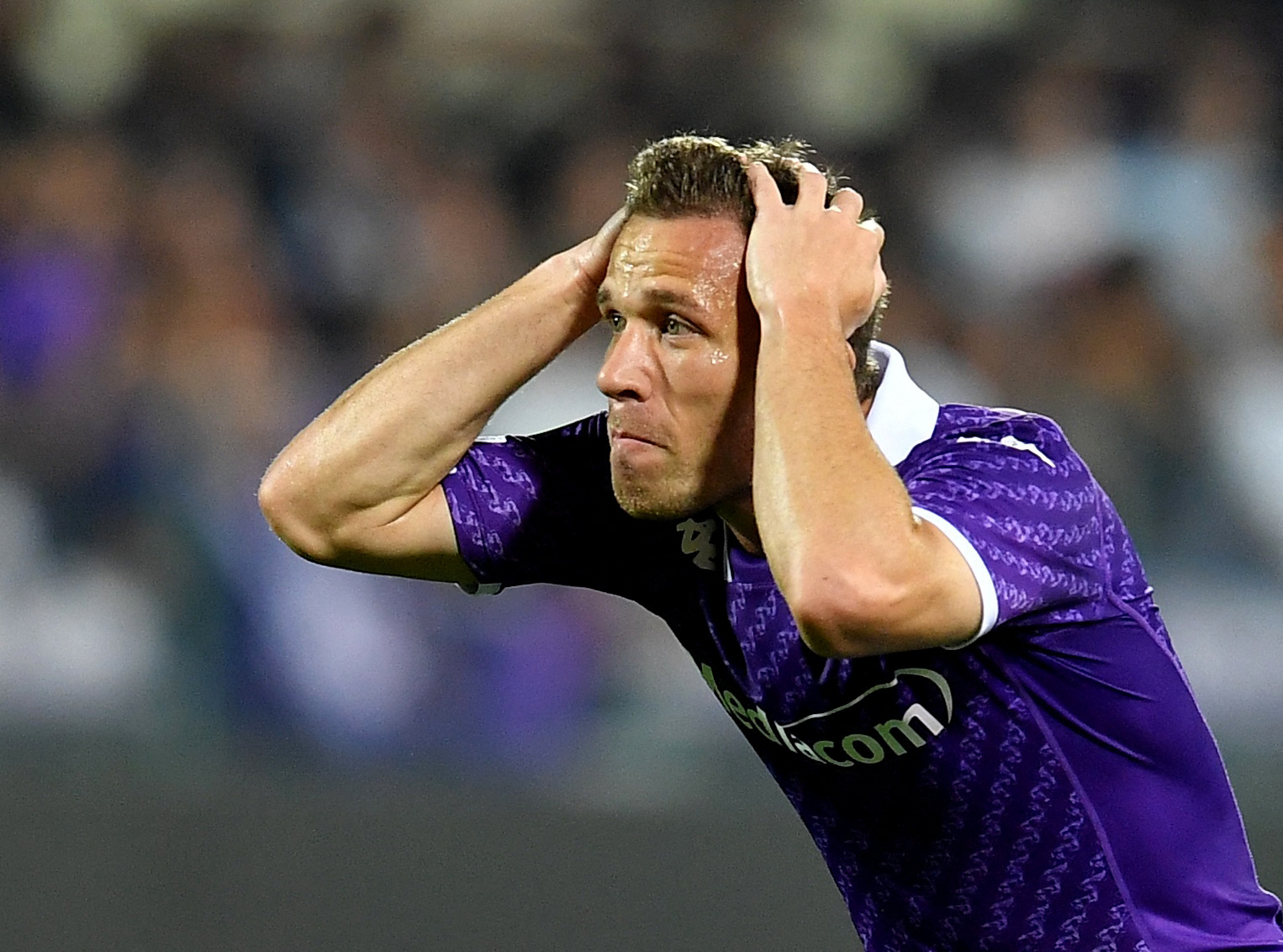 Reports: Fiorentina showing interest in signing Juve outcast Arthur Melo -  Black & White & Read All Over