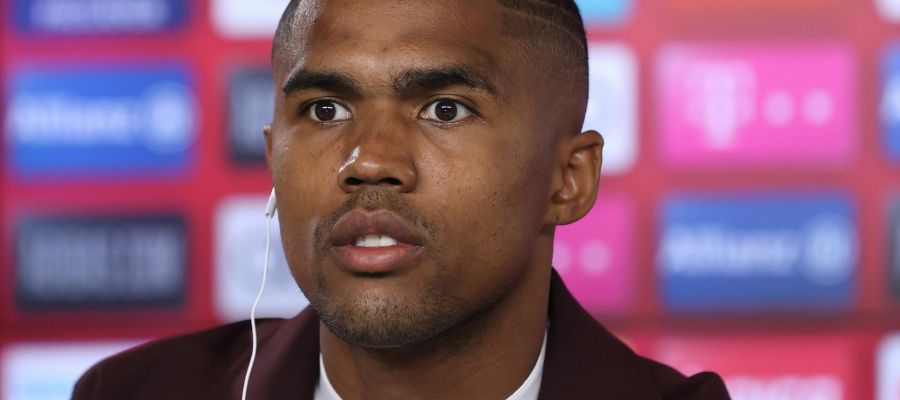 Douglas Costa is a free agent after finishing up his contract with the Los Angeles Galaxy and offered his services to Juventus.