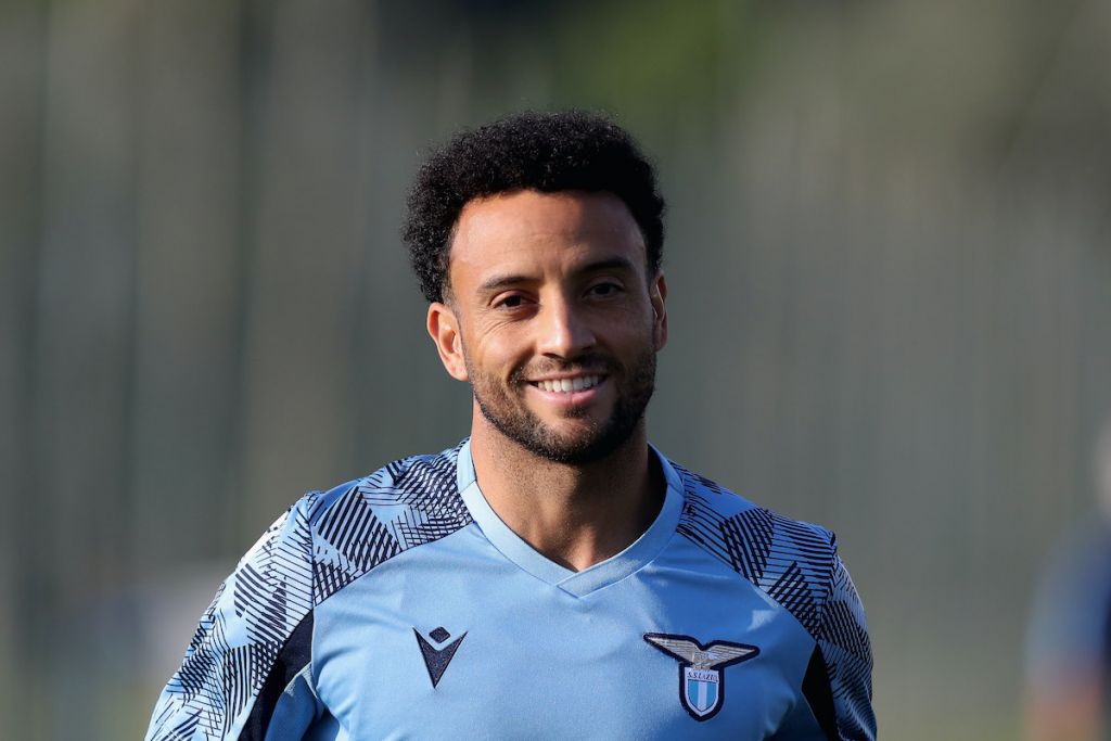 Lazio have slowed down in the talks with Felipe Anderson, which seemed destined for a positive resolution and fear Juventus could be behind the impasse.