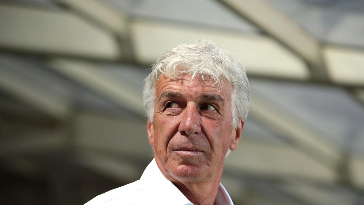 Napoli president Aurelio De Laurentiis has pressed pause on other candidates to see whether he really has a chance to appoint Gian Piero Gasperini.