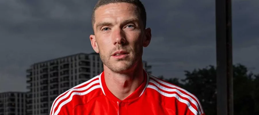 Robin Gosens recounted his busy summer, when he left Inter to join Union Berlin: "Two things were clear to me. The odds of being a starter were low."